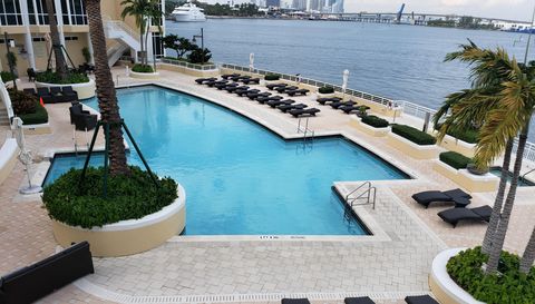 808 Brickell Key Dr