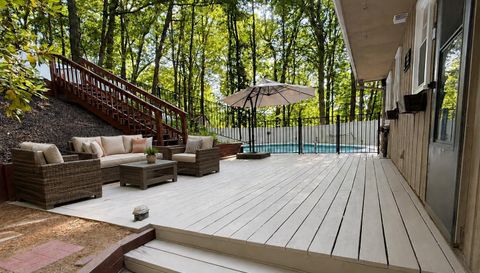 112 Ambler Road