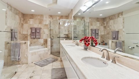 1800 Sunset Harbour Dr