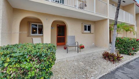 423 Sombrero Beach Rd