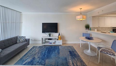 2501 N Ocean Dr