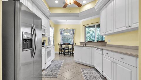 6050 Jonathans Bay Cir APT 102