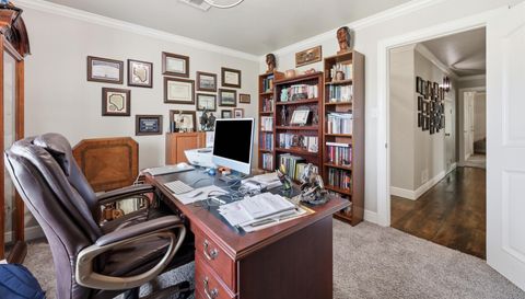 125 Lexington Dr