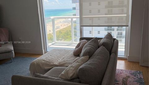 2457 Collins Ave