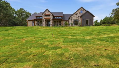 273 Martin Dr