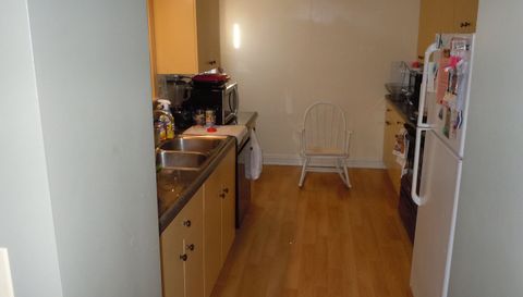 138 W Irving Park Road