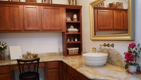 25065 Rock Springs Hollow Rd