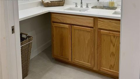 625 Whippoorwill Ter