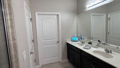 1562 SOFTSHELL STREET