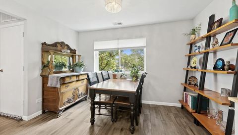 14949 Lake View Dr Orland Park