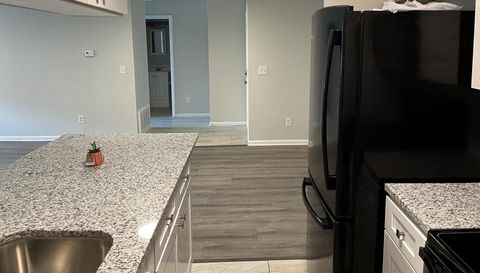 624 Golden Raintree Pl #624