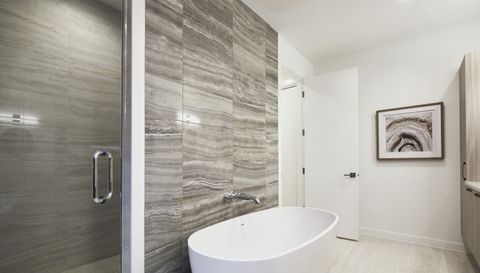 1282 W Washington Boulevard