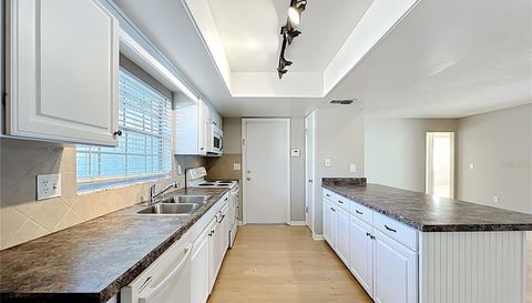 211 SLADE DRIVE