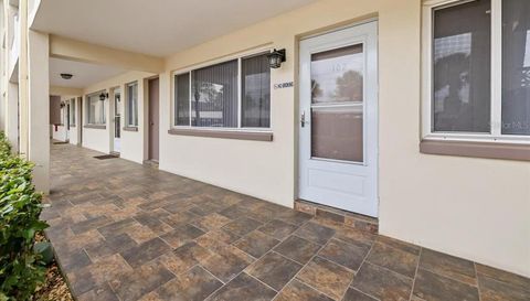 1235 S HIGHLAND AVENUE