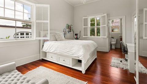 174 Avenida Menendez