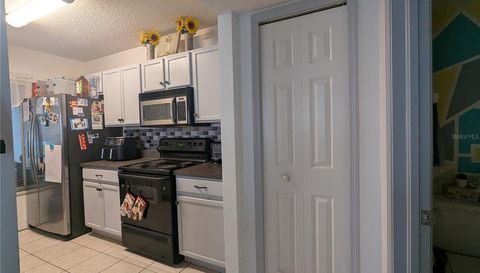 10740 KEYS GATE DRIVE