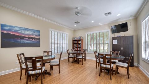 4882 Maymont Park Cir