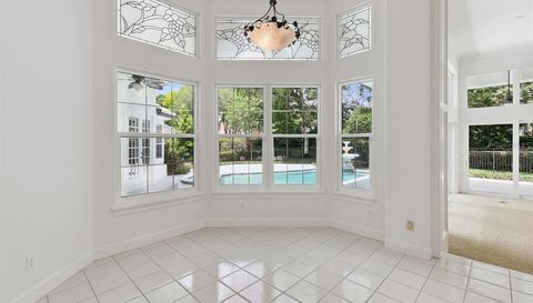 9017 GREAT HERON CIRCLE