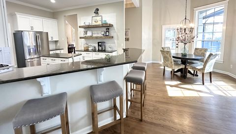 2580 Scott Mill Dr S