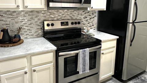 5616 Preston Oaks Rd