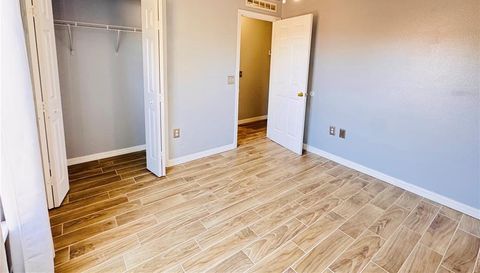 2050 CORNER GLEN DRIVE