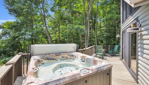 1416 Indian Lake Dr