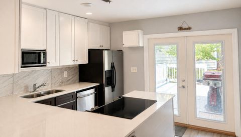 1192 Julian Clark Rd