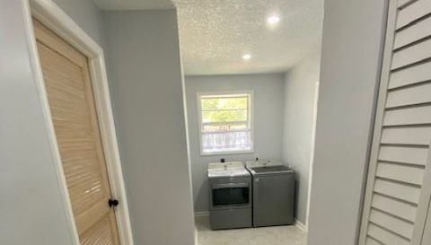 1834 Holly Oaks Ravine Dr