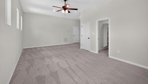 3607 Reynolds Dr