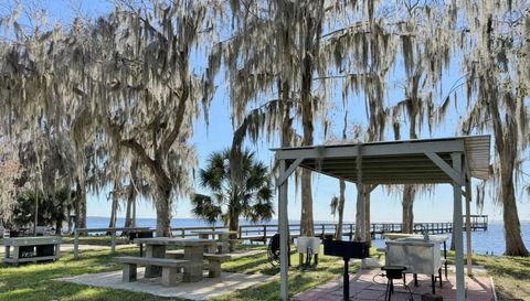 107 S Georgetown Point Rd