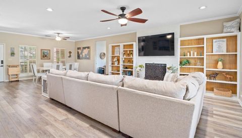 113 Cherry Hills Dr