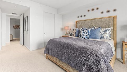 1020 SUNSET POINT ROAD