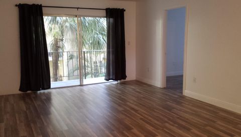 11905 NE 2nd Ave C308