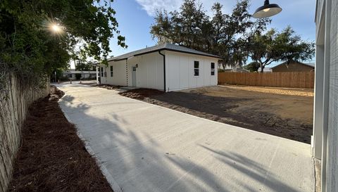 1818 Danford Ave