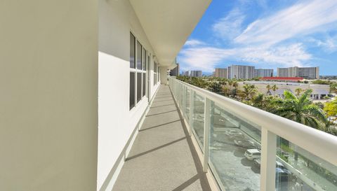 3900 Galt Ocean Dr APT 506