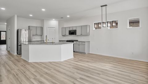 10511 Kings River Dr