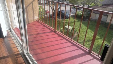 1251 Benoist Farms Rd