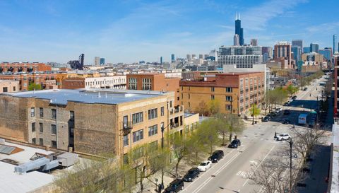 2010 S Wabash Avenue
