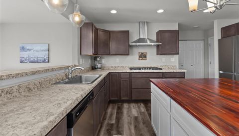 113 Creek Hollow Way