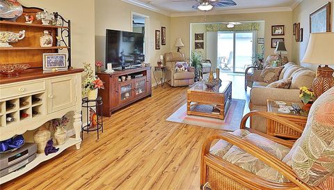 865 MACLAREN DRIVE N