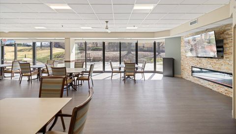 6615 Lake Shore Drive S