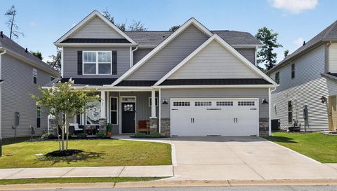 725 Dottie Ct