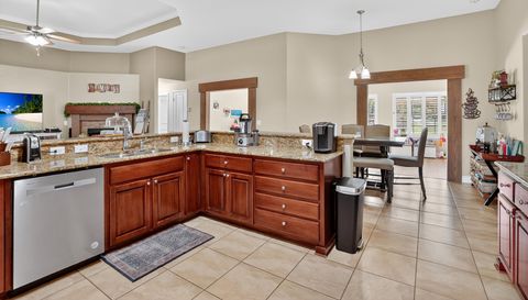 2900 Wallace Lake Rd