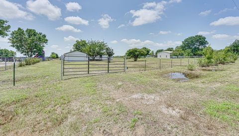 1814 Broadhead Rd