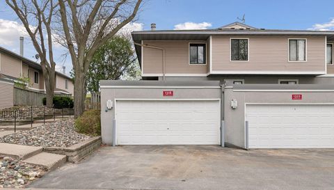 1318 Landmark Trail N