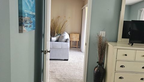 915 New Waterford Dr