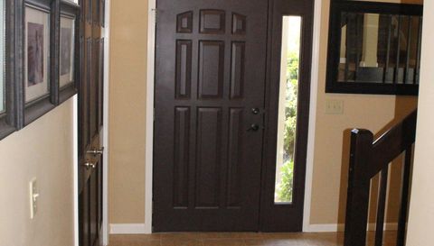 1027 Blackthorn Cove