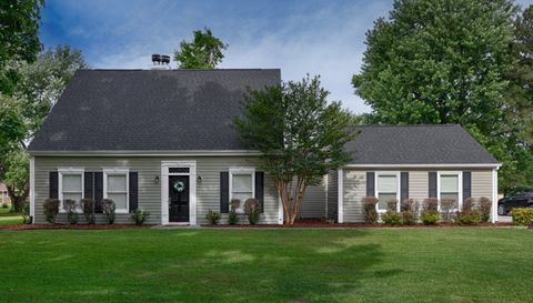 224 Shortland Dr