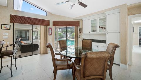 445 Bayshore