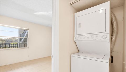 650 Sw 124th Ter
